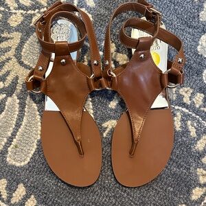 Vince Camuto Tan Leather Sandals

NEVER WORN! Perfect!